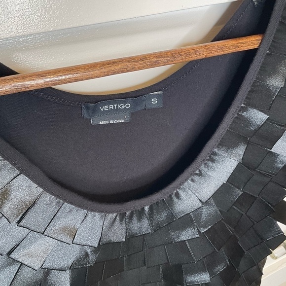 Vertigo little black dress - Picture 6 of 6